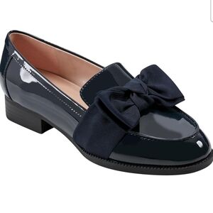 Bandolino Women's Lindio Loafer